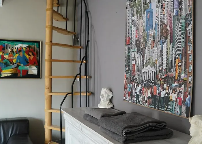 Frühstückspension Appartement Cosy 90M2, Mer Et Foret, Clim Wifi La Seyne-sur-Mer
